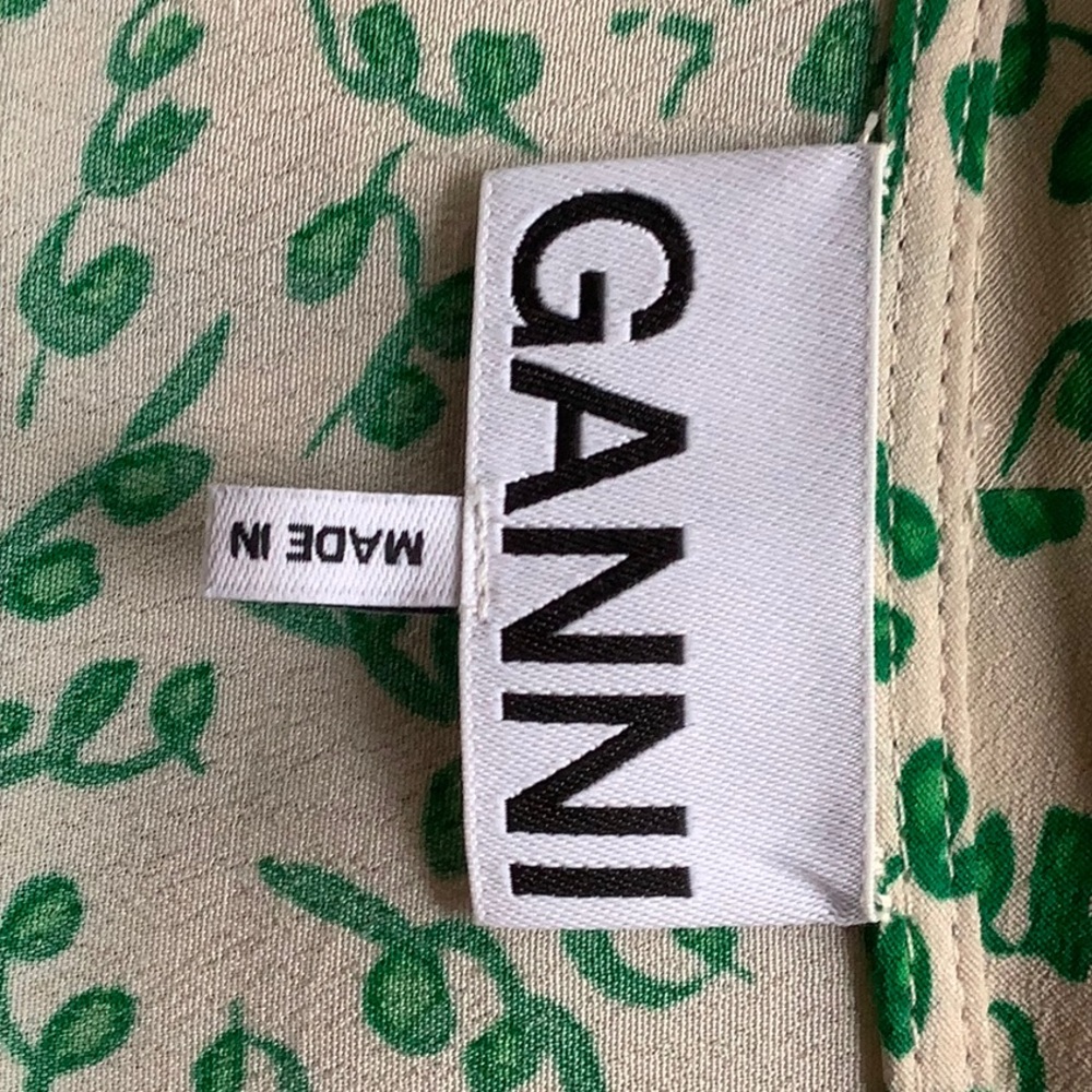 Ganni Printed Crepe Wrap Dress In Tapioca Floral - Picture 7 of 8